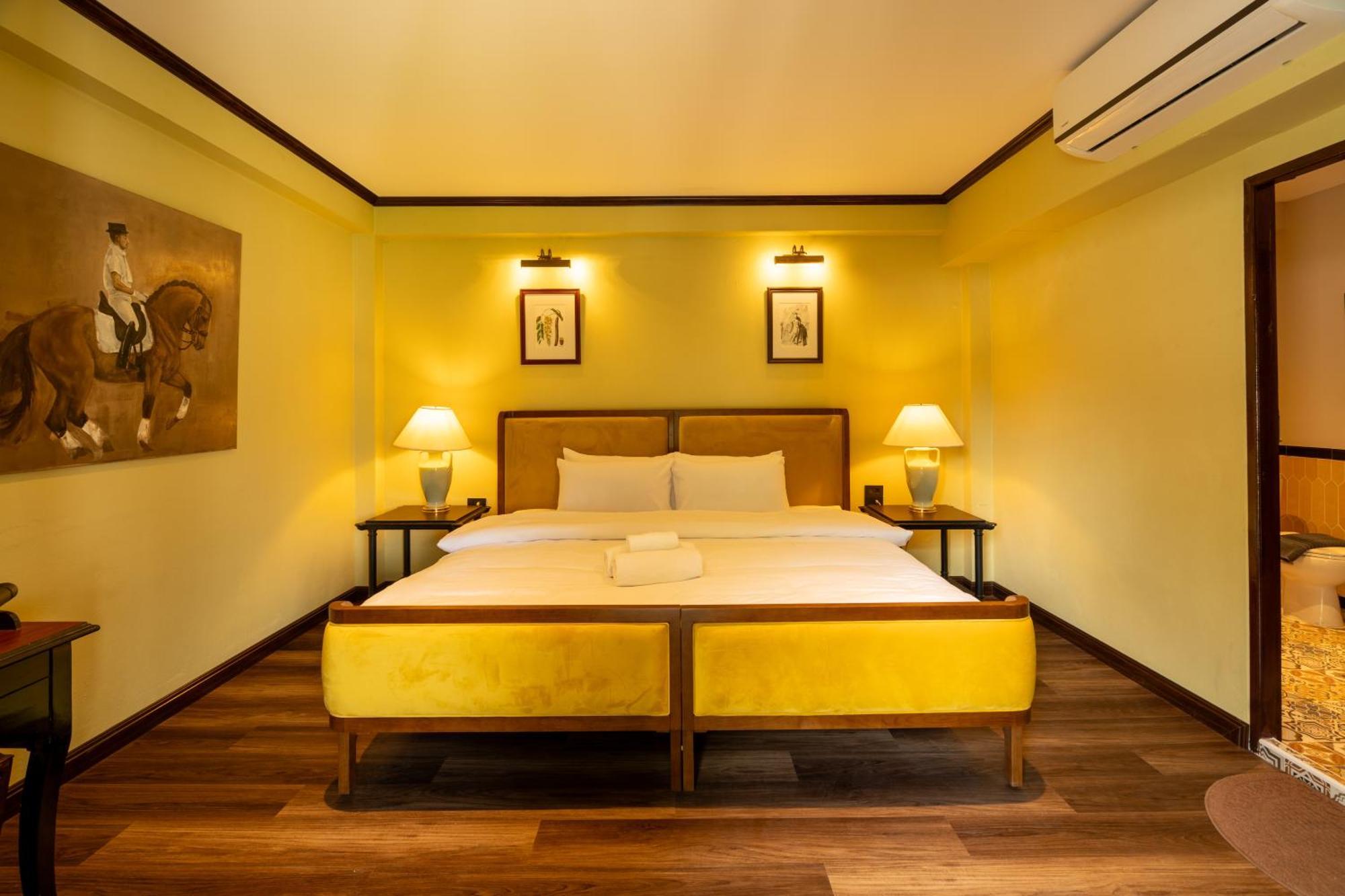 Akara House Sukhothai - Luxury Riverside Residence Exterior photo